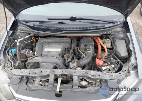 2012 Honda Civic Hybrid from USA, damaged, VIN JHMFB4F28CS009153